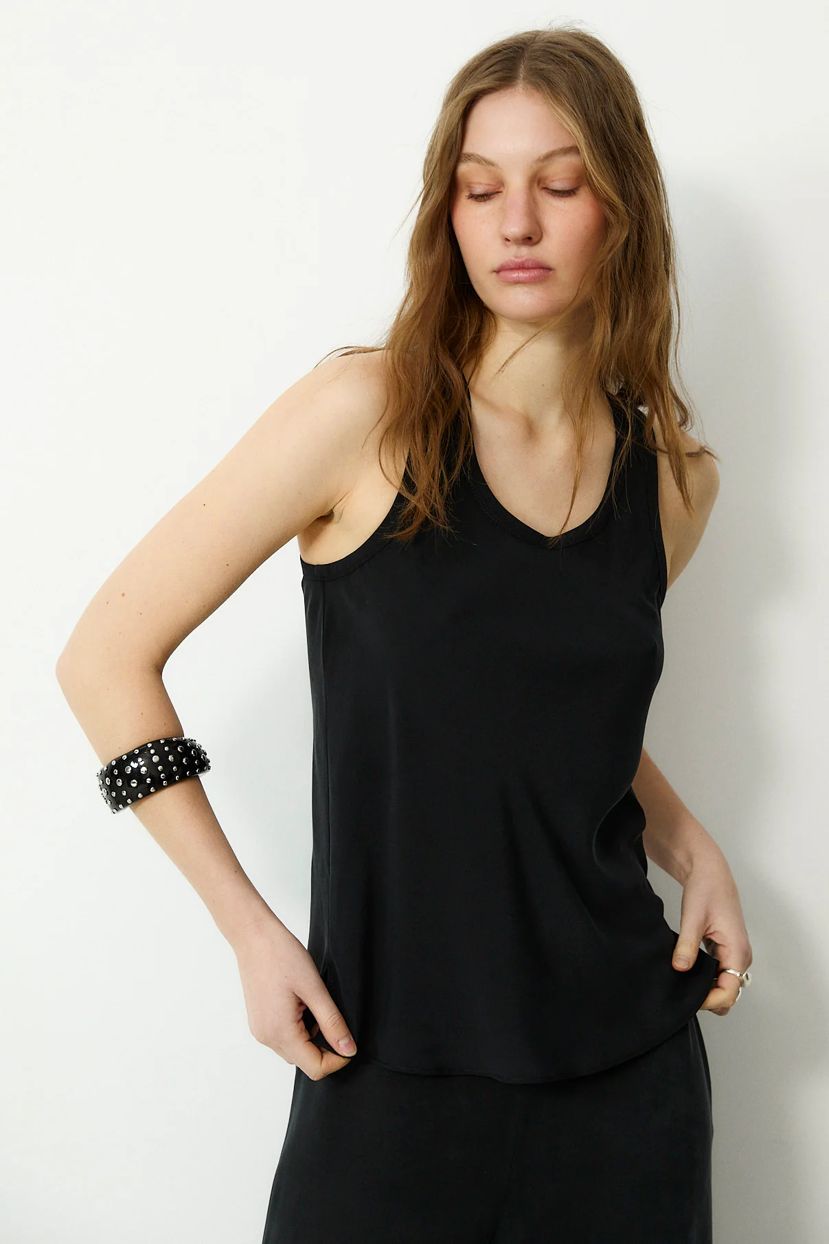 BERTA | Black Sleeveless Top