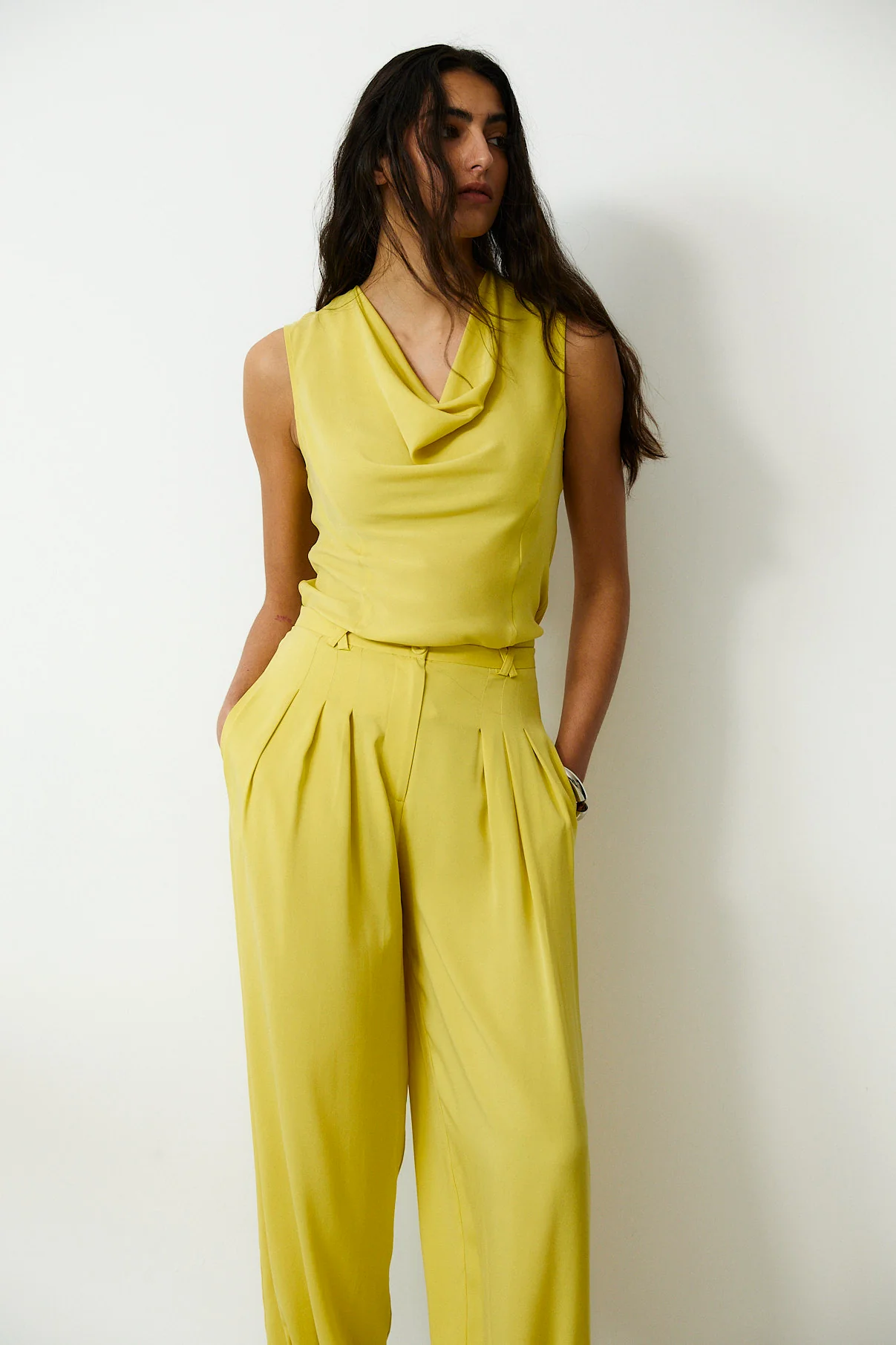 LEOPOLDA | 100% Silk Yellow Trousers - Image 7