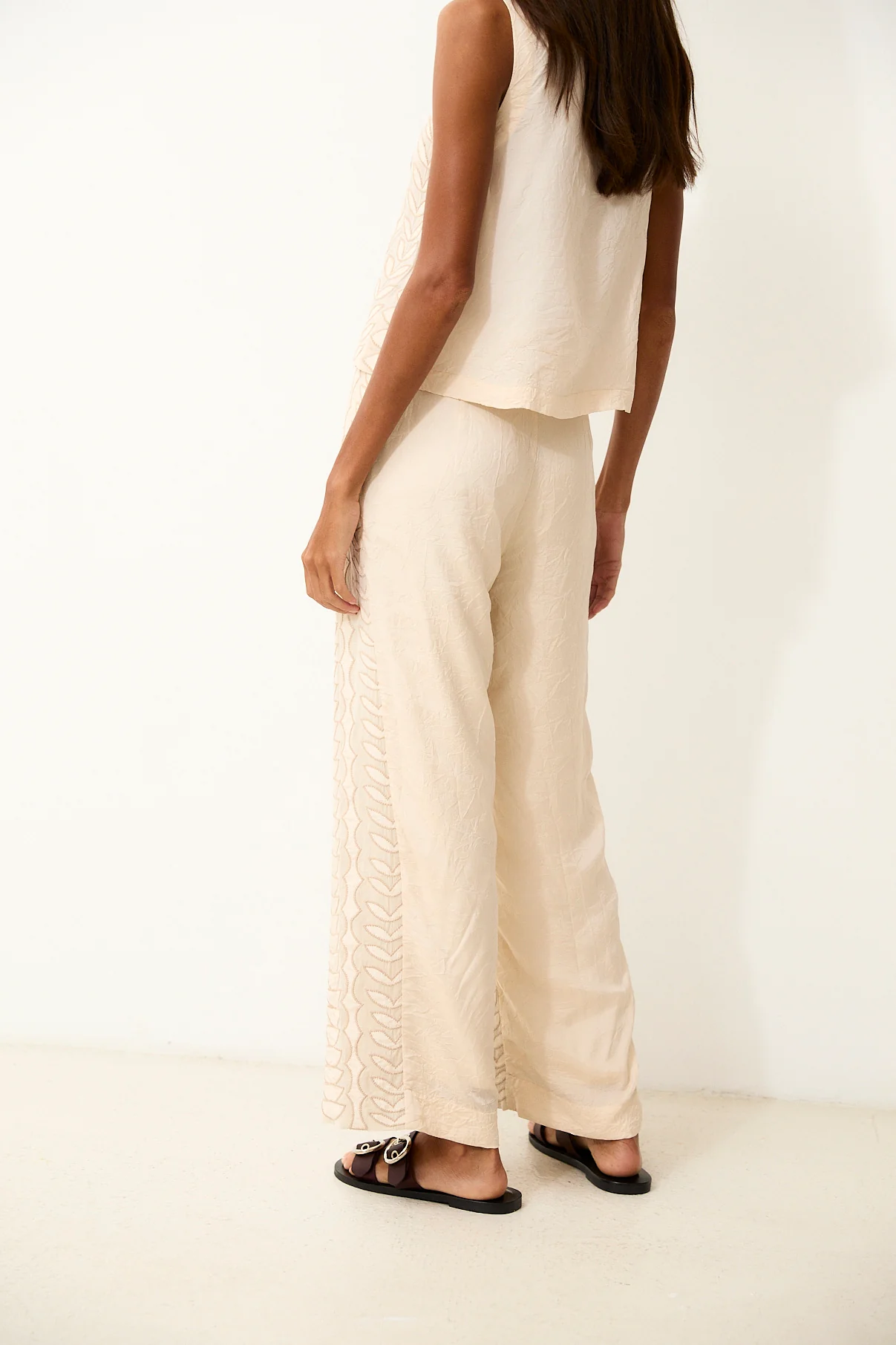 LOUISE | Ecru Cotton Trousers with Hand Embroidery - Image 5