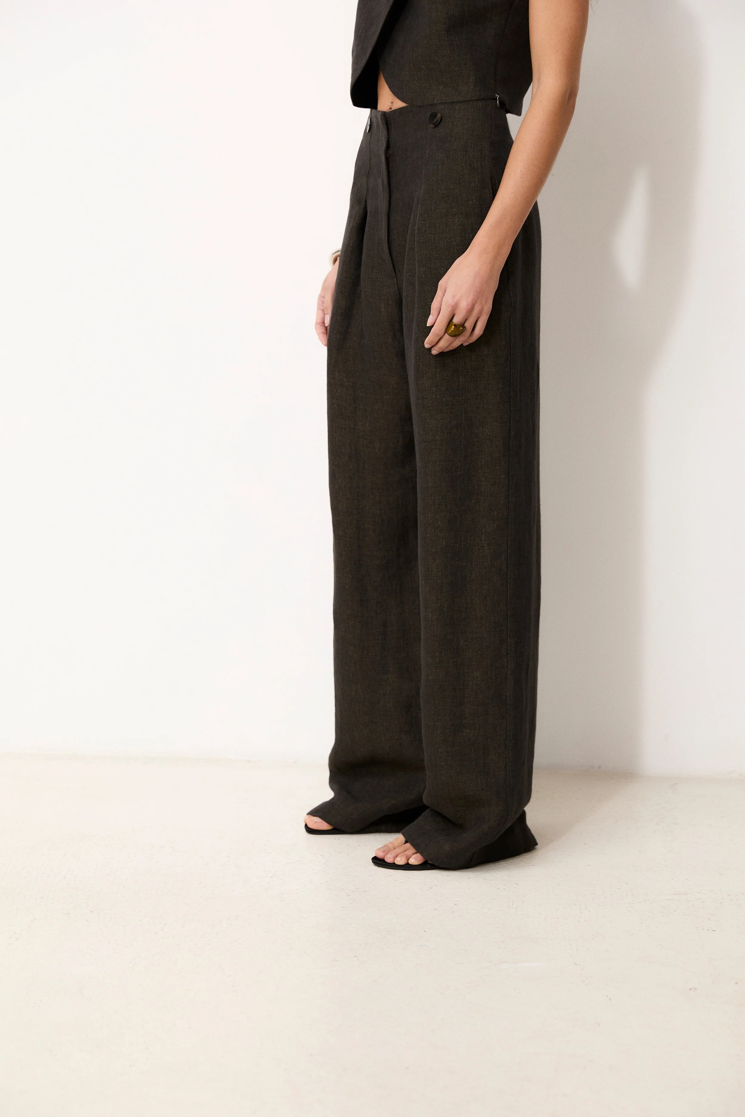 ROMINA | Black 100% Linen Trousers - Image 4